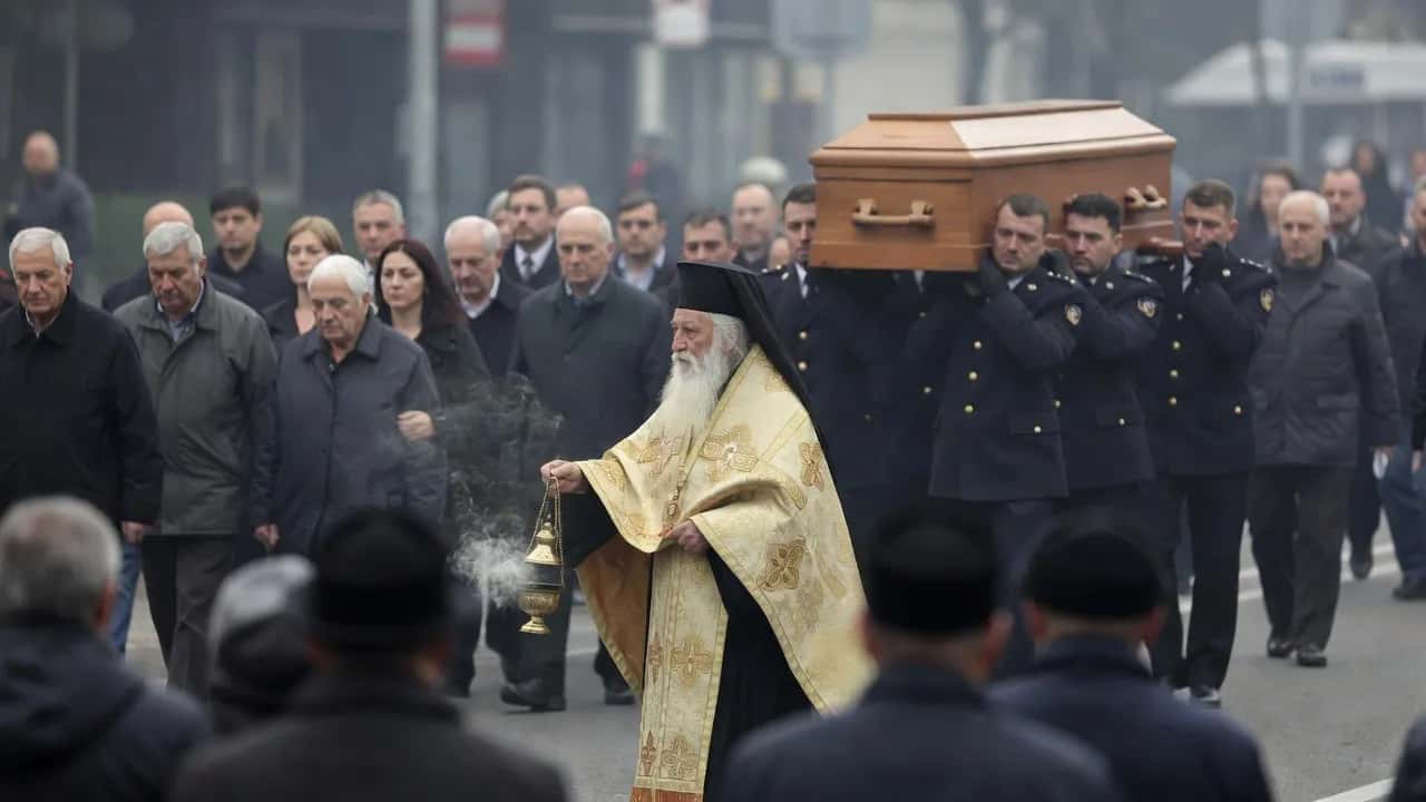Thousands attend Ratko Mladic's funeral in Belgrade as Sarajevo recalls its embassy staff