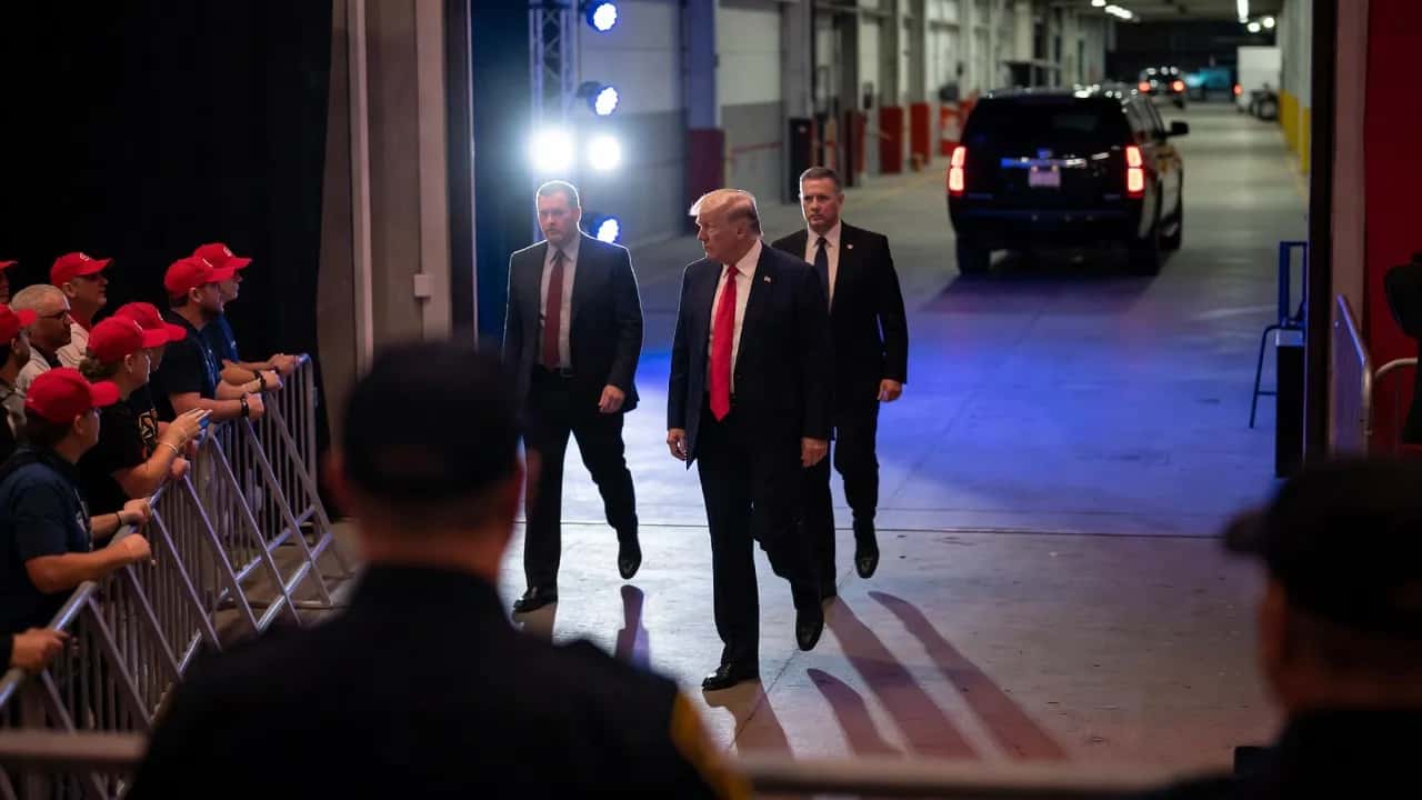 Donald Trump promet 5 000 dollars à chaque adulte américain si les républicains gardent le Congrès