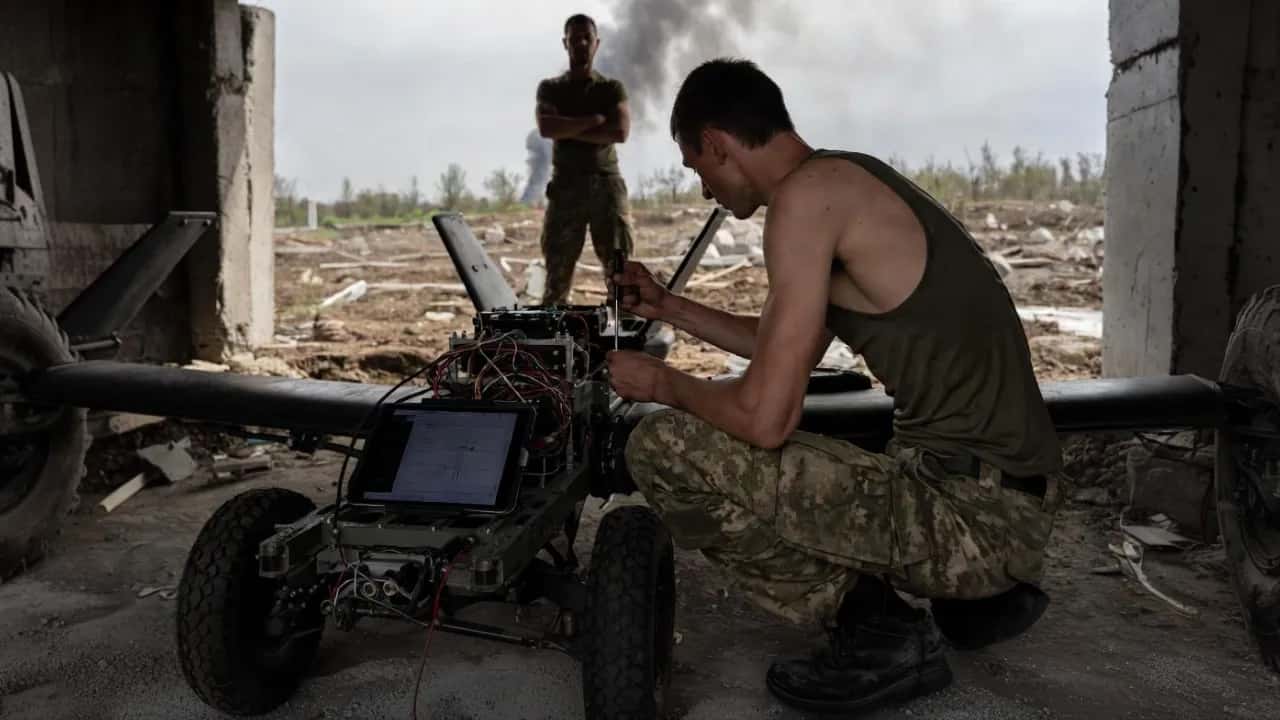 Ukraine : la guerre se robotise pendant que Kim Jong-un ouvre un musée pour les martyrs de Moscou